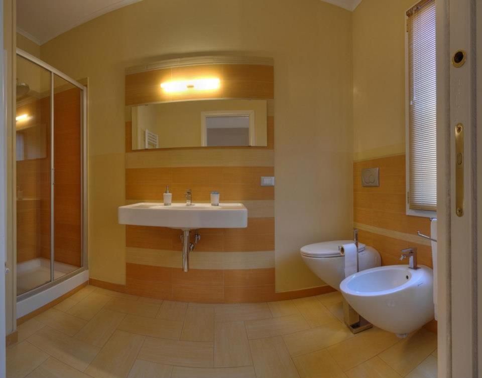 Borgo Delle Viole Bed & Breakfast วิลลาโนวา ดัลเบงกา ภายนอก รูปภาพ